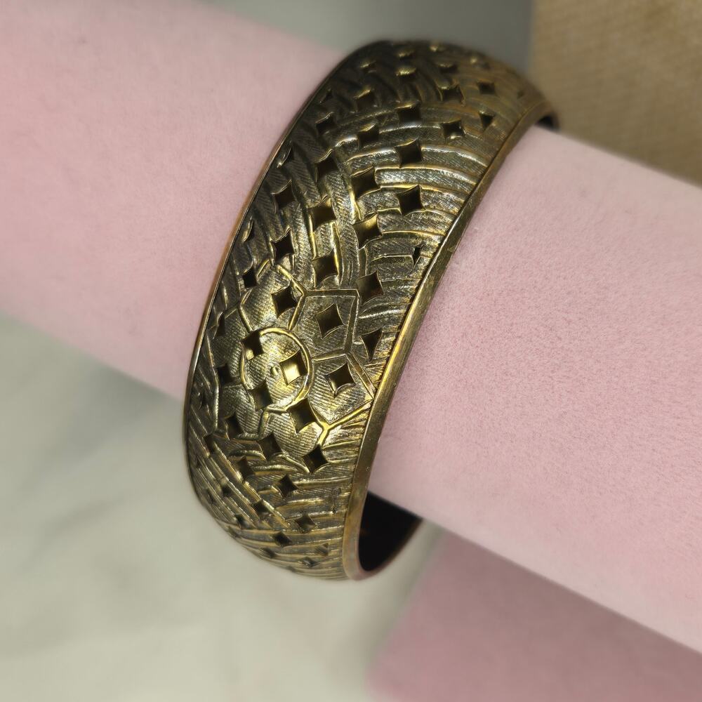 Chunky Vintage Hand-Carved Boho Brass Bangle, Wide Ethnic Jewelry